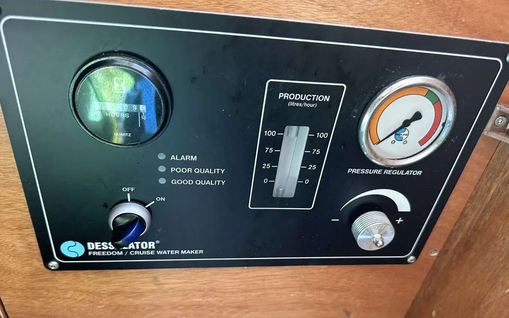 slider 47 Beneteau Sense 51
