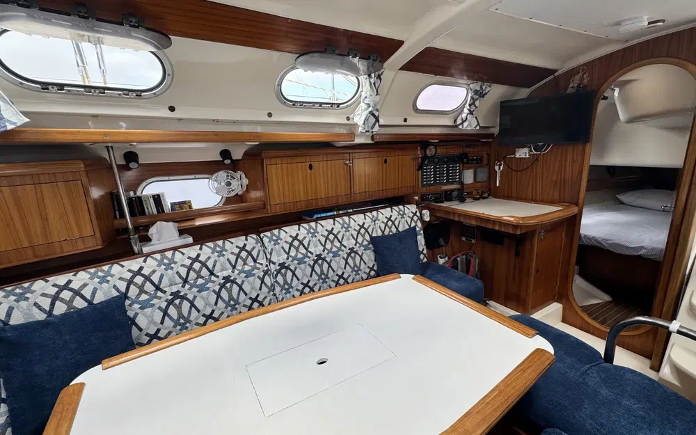 slider 25 Dufour Gib Sea 43