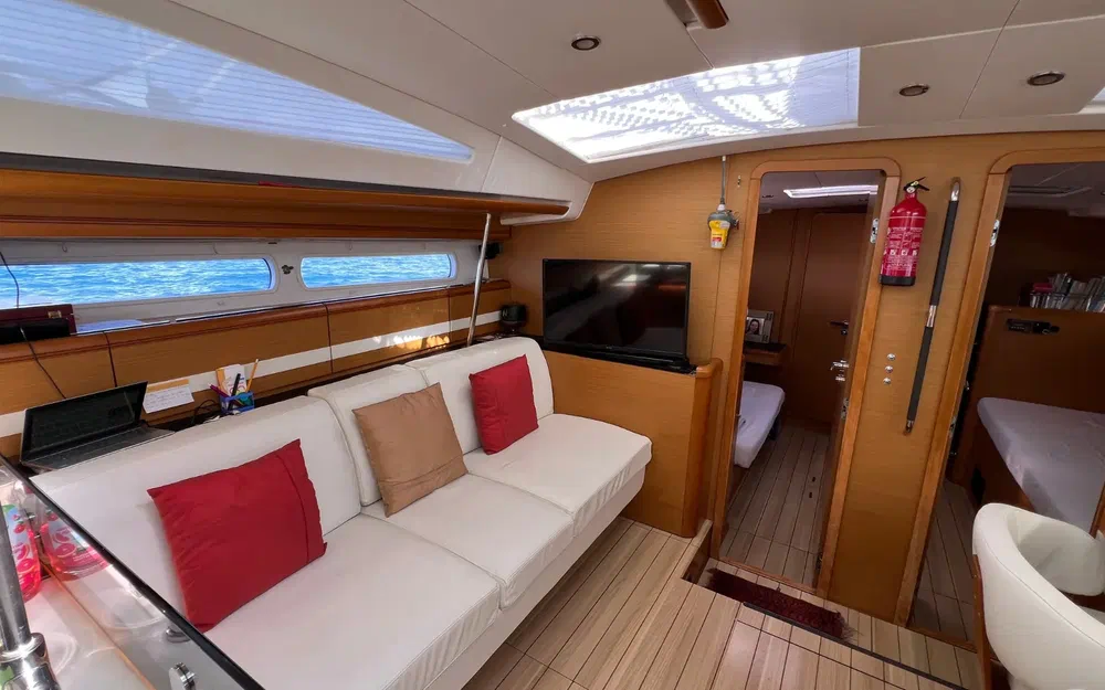 slider 38 Jeanneau 57