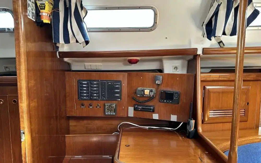 slider 17 Beneteau Oceanis 393 Clipper