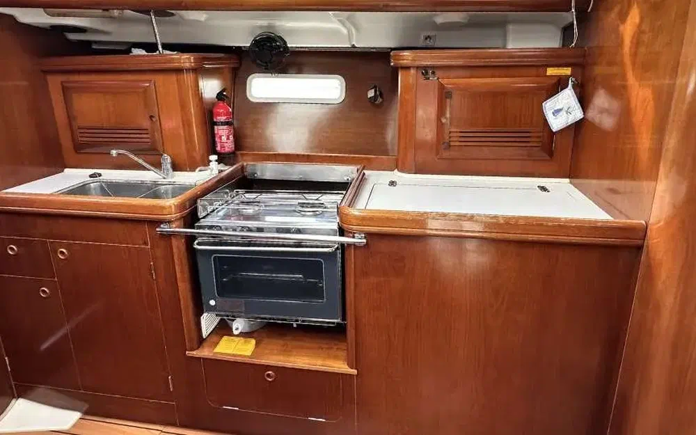 slider 23 Beneteau Oceanis 393 Clipper