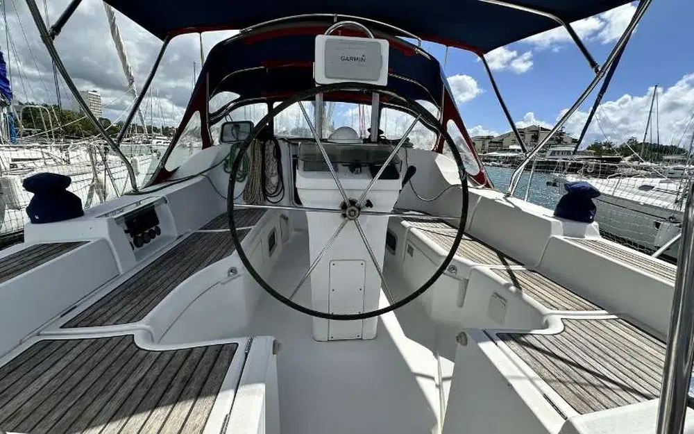 slider 35 Beneteau Oceanis 393 Clipper