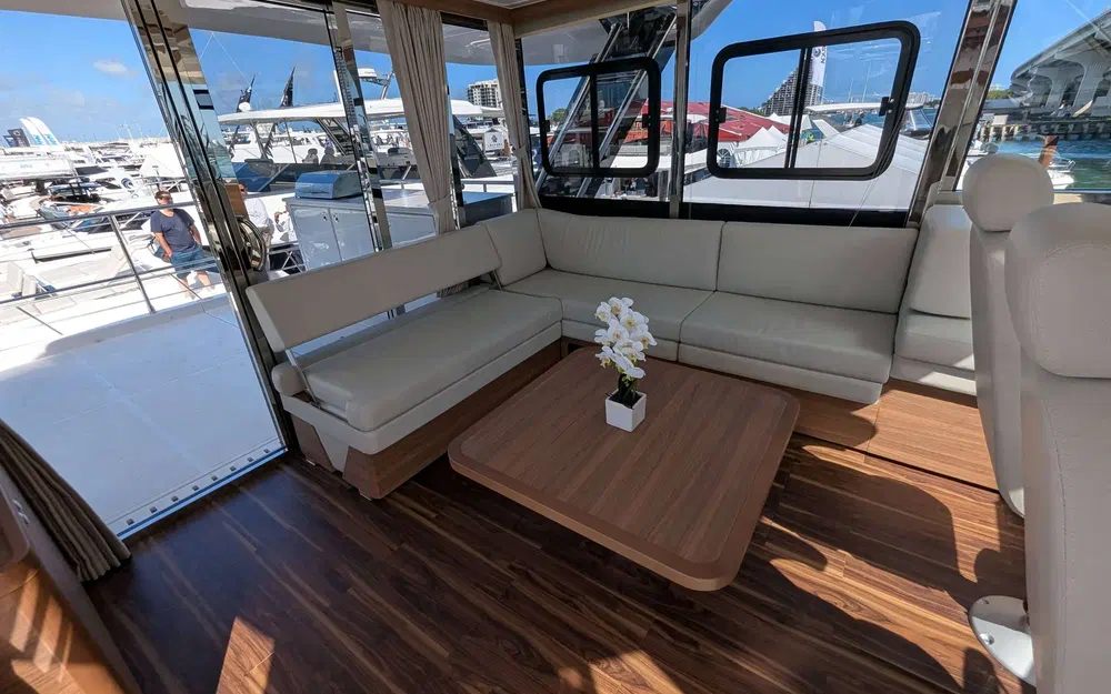 slider 13 Aquila 54