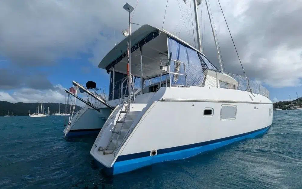slider 37 Lagoon 420
