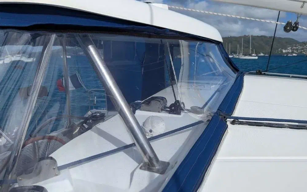 slider 6 Lagoon 420