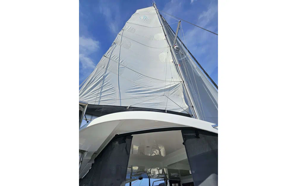 slider 23 Lagoon 42