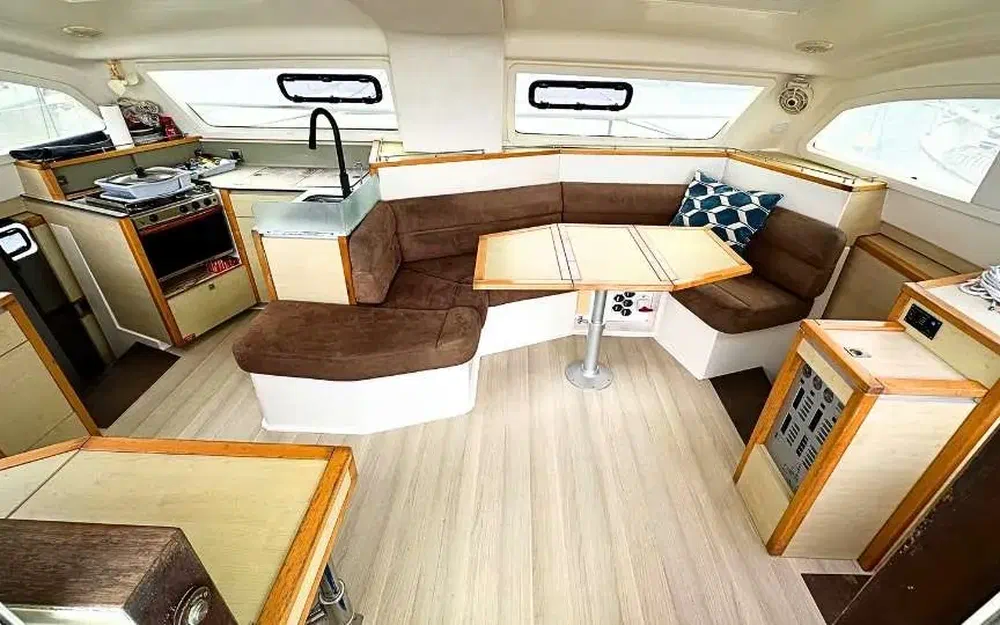 slider 12 Catana 42