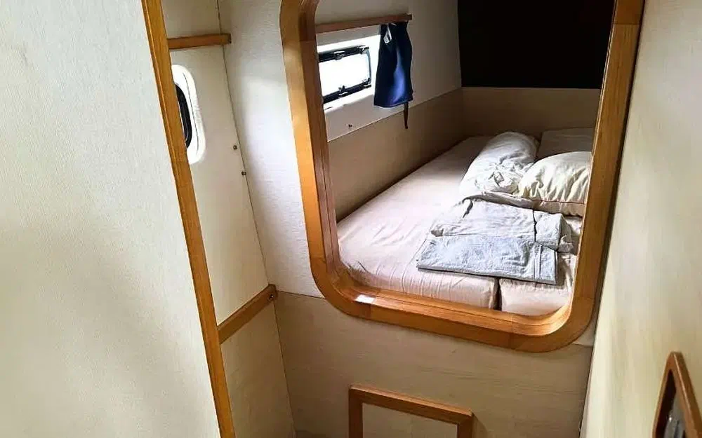 slider 22 Catana 42