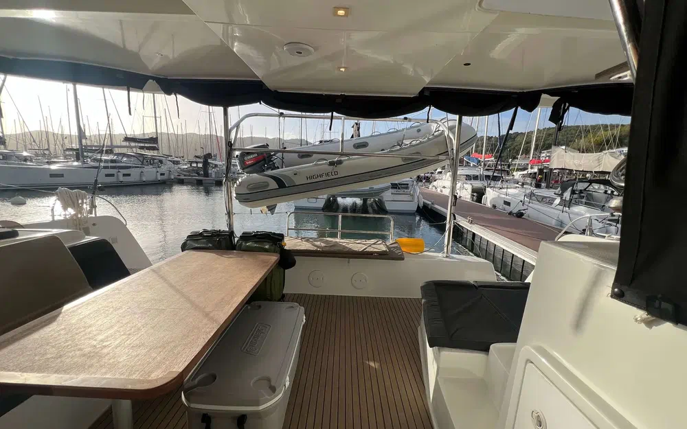 slider 39 Lagoon 42