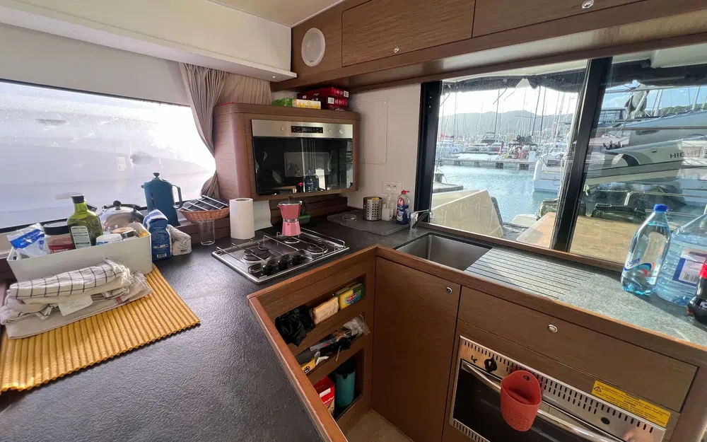 slider 48 Lagoon 42