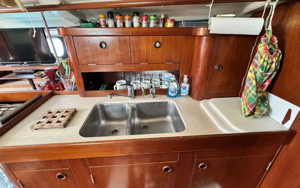 slider 19 Beneteau Oceanis 351