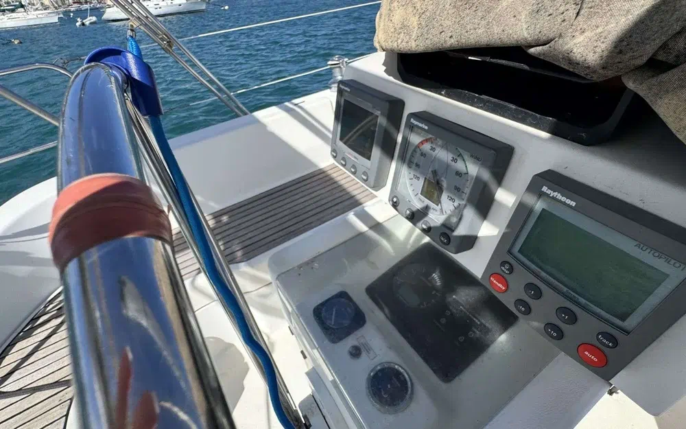 slider 31 Beneteau Oceanis 351
