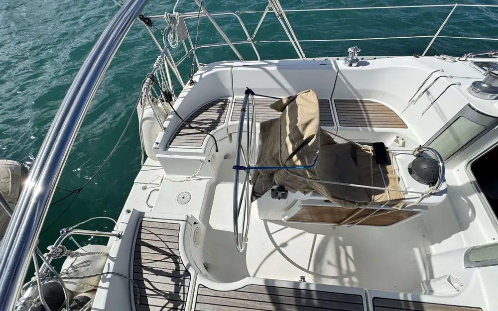 slider 37 Beneteau Oceanis 351