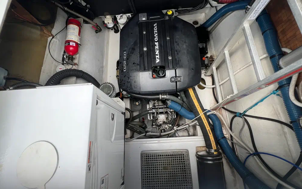 slider 48 Fountaine Pajot My 37