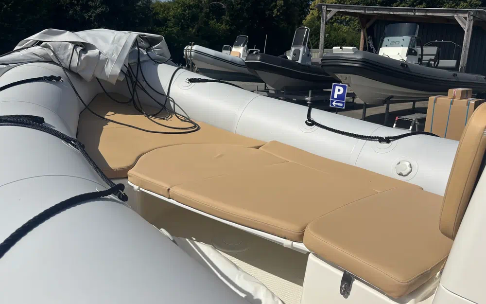 slider 2 Bombard Sunrider 550