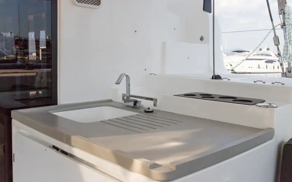 slider 27 Lagoon 50