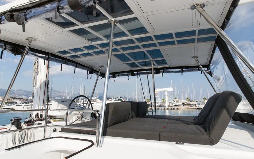 slider 36 Lagoon 50