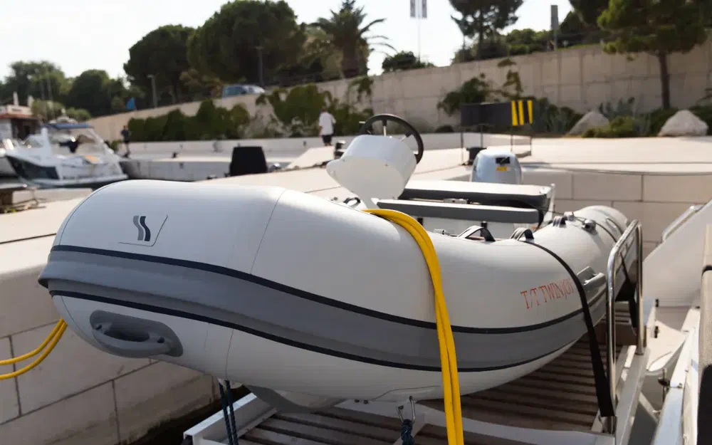 slider 44 Lagoon 50