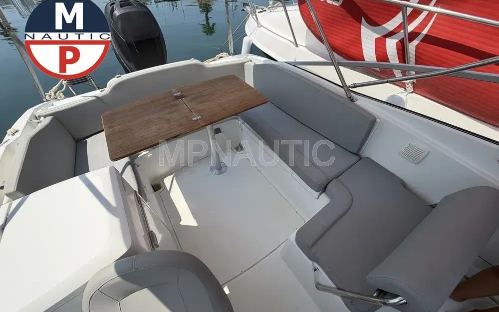 slider 12 Beneteau Flyer 750 cabrio