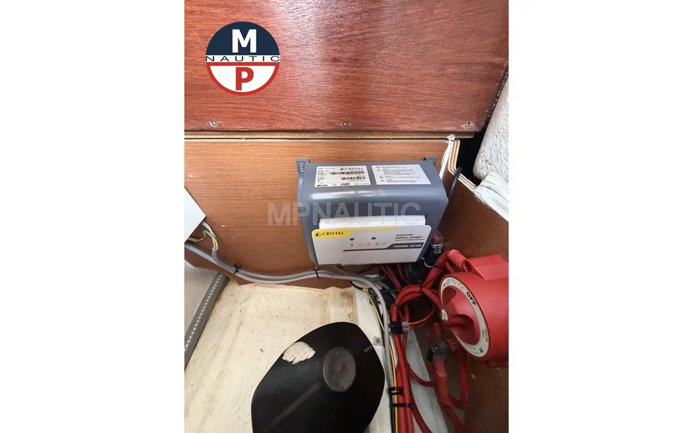 slider 17 Beneteau Flyer 750 cabrio