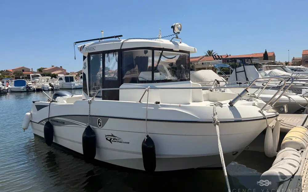 slider 0 Beneteau Barracuda 6
