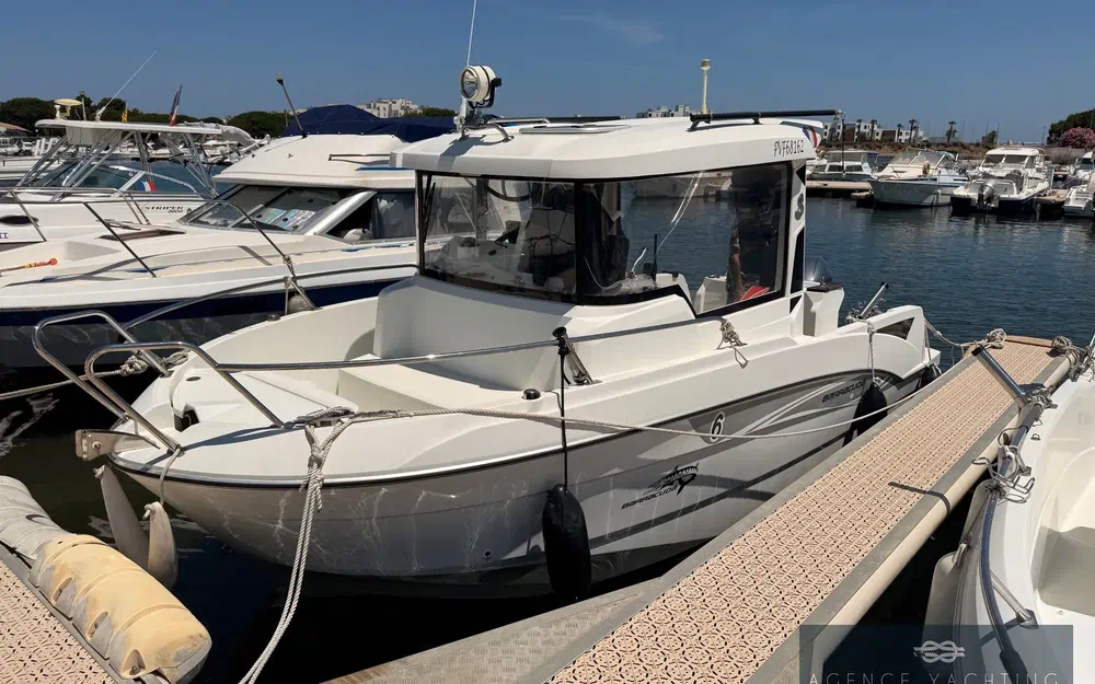 slider 17 Beneteau Barracuda 6