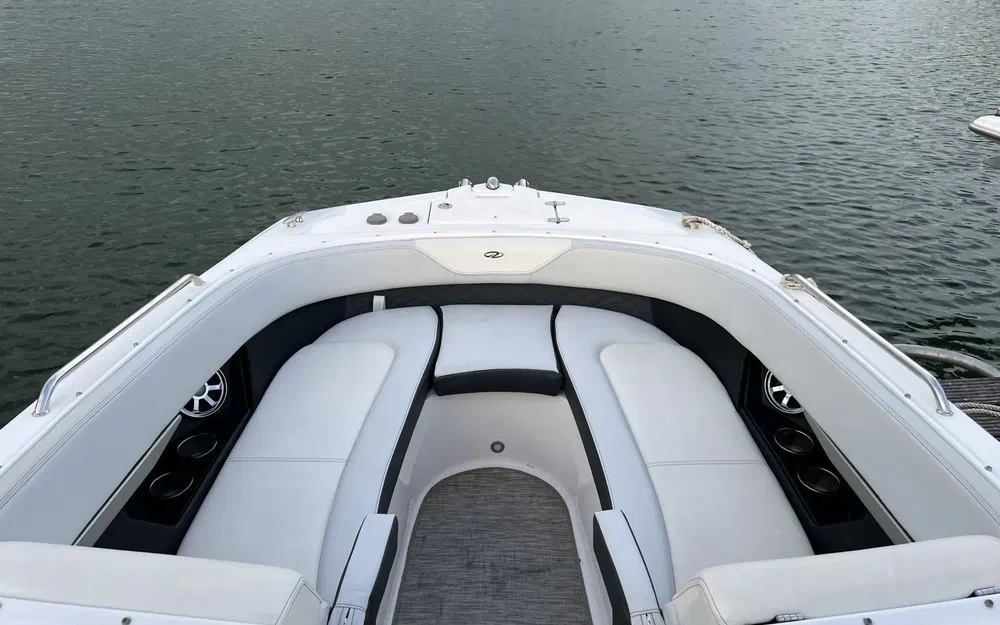 slider 3 Regal 27 Fasdeck