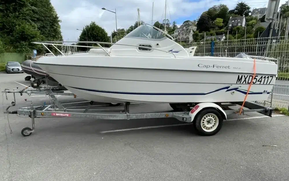 slider 3 B2 Marine Cap Ferret 552 CC