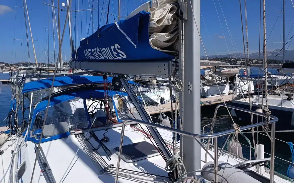 slider 3 Dufour Gib Sea 43
