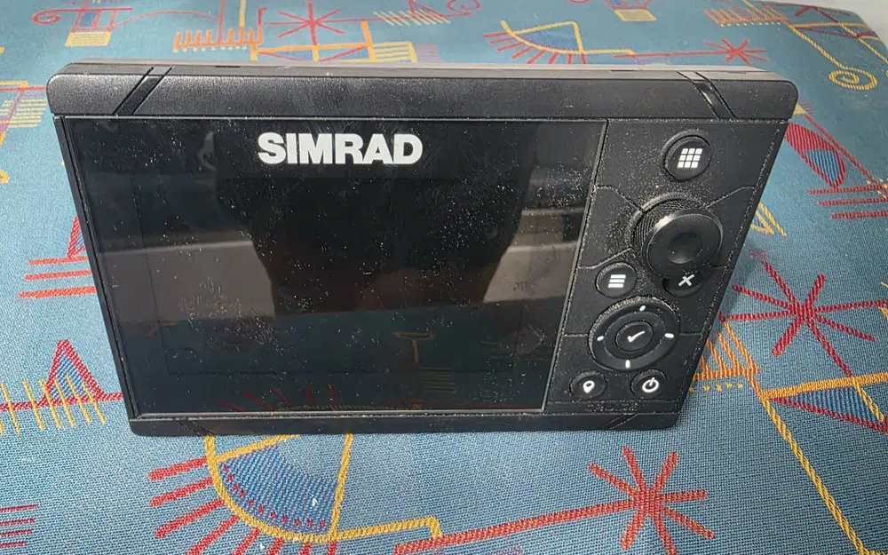 slider 7 Jeanneau Leader 705