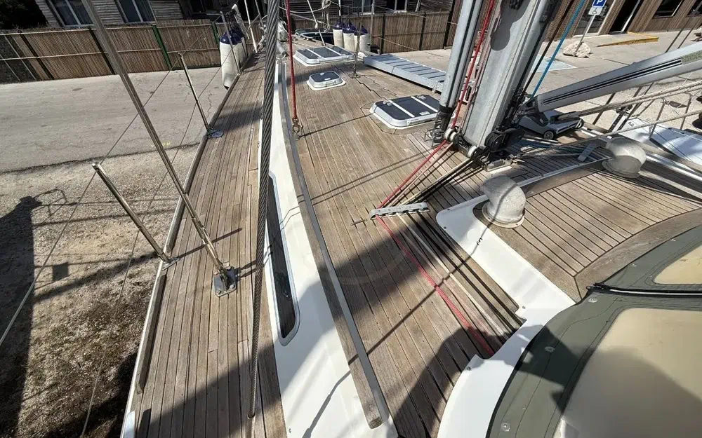 slider 11 Westerly Ocean Lord 41