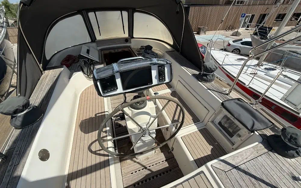 slider 1 Westerly Ocean Lord 41