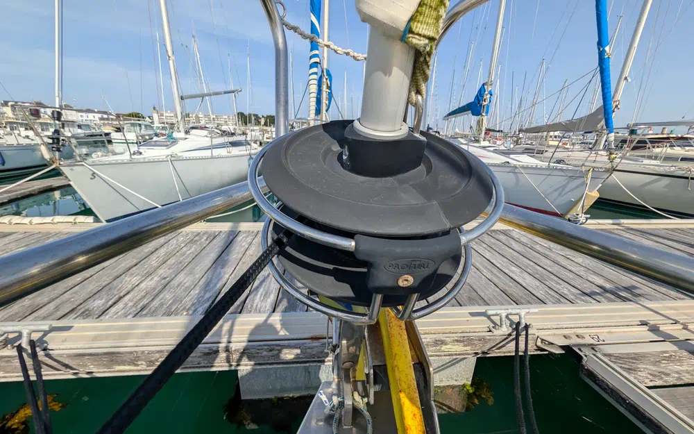 slider 12 Beneteau Oceanis 320