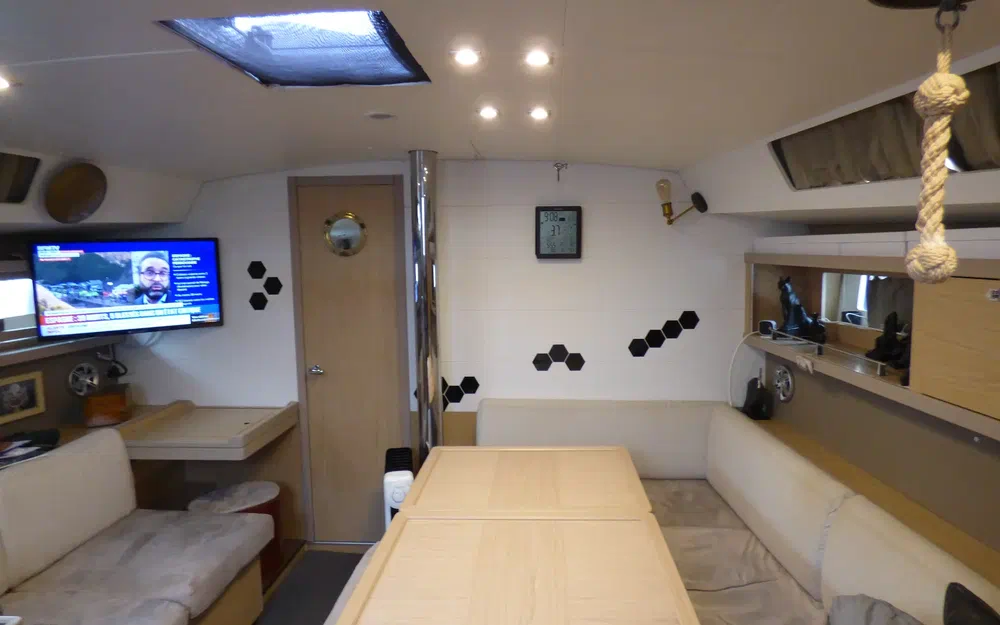 slider 11 Beneteau Oceanis 45