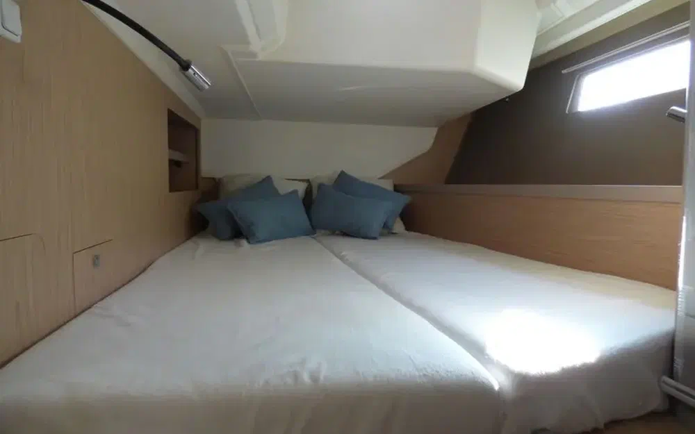 slider 17 Beneteau Oceanis 45
