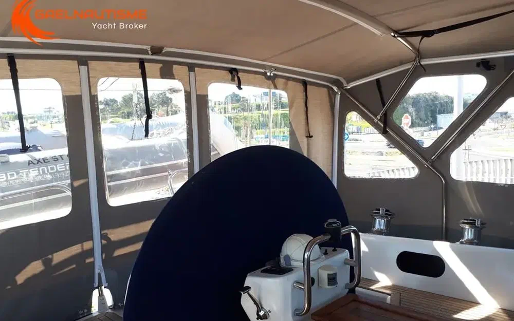 slider 8 Technimar Hermine 47