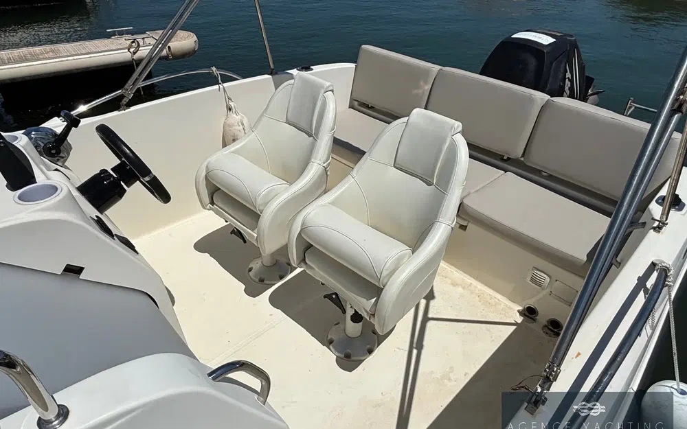 slider 3 Quicksilver 675 Open