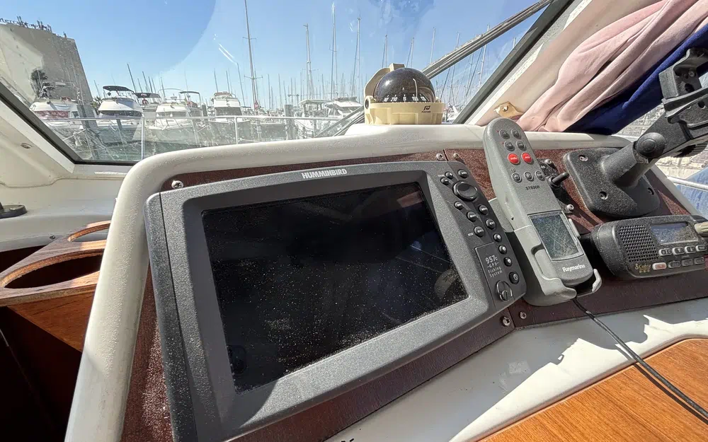 slider 16 Beneteau Antares Serie 9