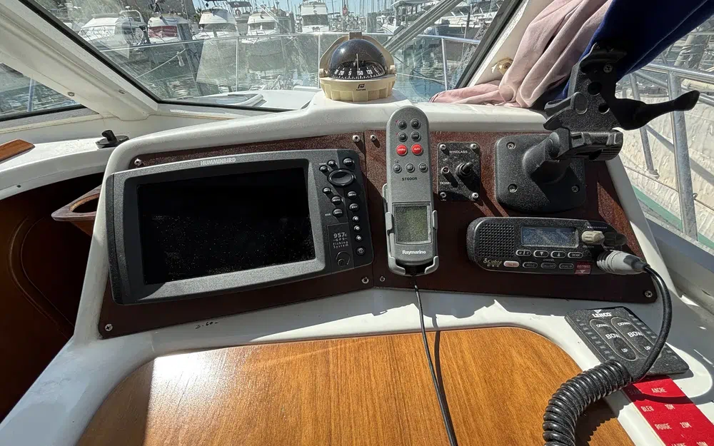 slider 17 Beneteau Antares Serie 9
