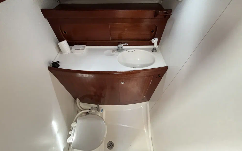 slider 27 Beneteau Antares Serie 9