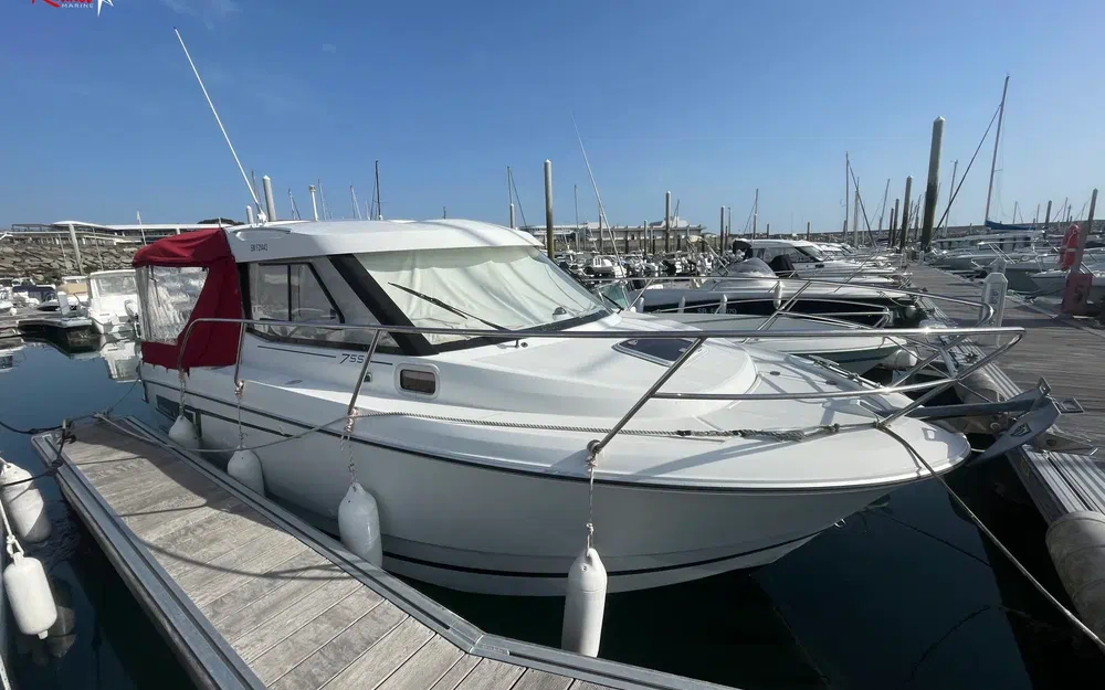 slider 15 Jeanneau Merry Fisher 755 Croisiere
