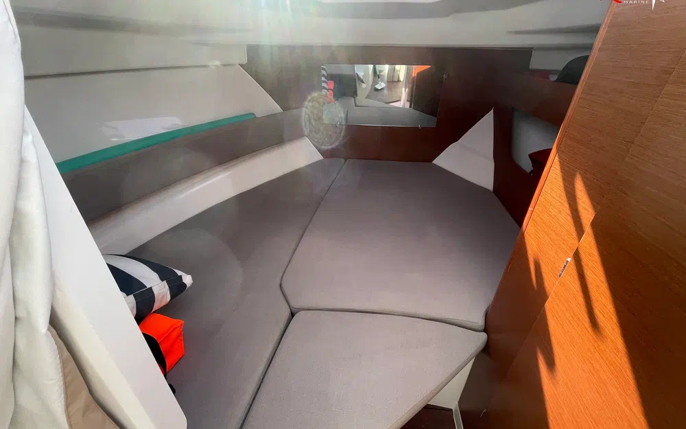 slider 4 Jeanneau Merry Fisher 755 Croisiere