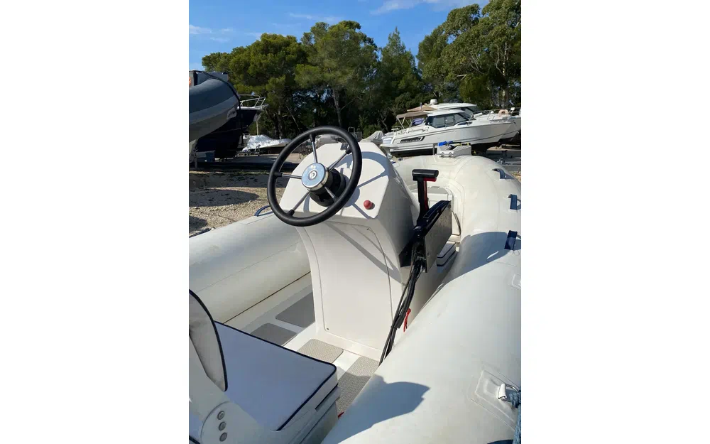 slider 4 Highfield OM 350 T