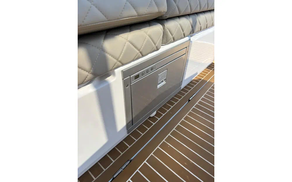 slider 17 Salpa Avantgarde 35