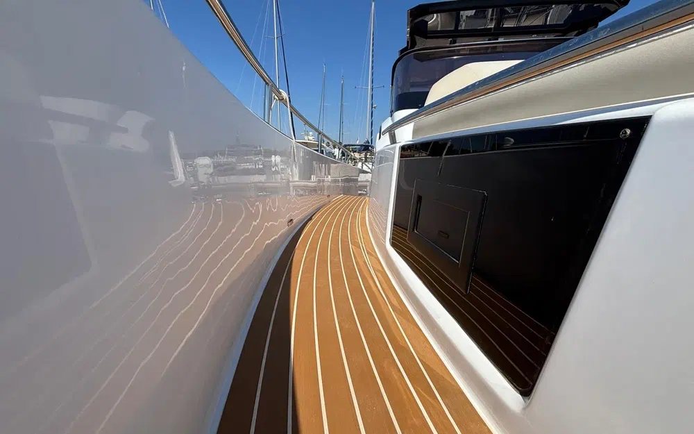 slider 32 Salpa Avantgarde 35