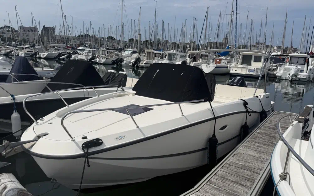 slider 3 Quicksilver Activ 755 Sundeck