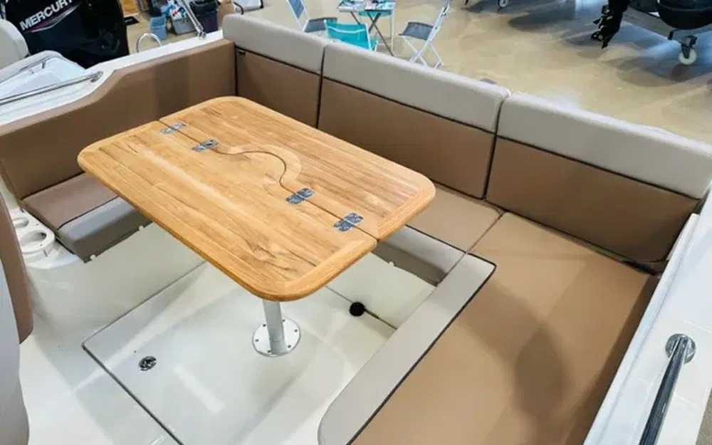 slider 6 Quicksilver Activ 755 Sundeck