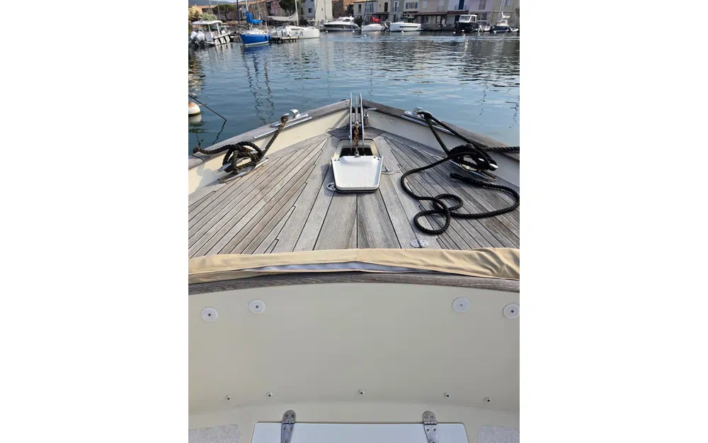 slider 11 Rhea 35 Open