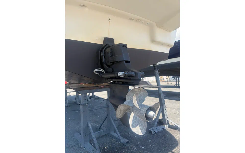 slider 29 Jeanneau Leader 805