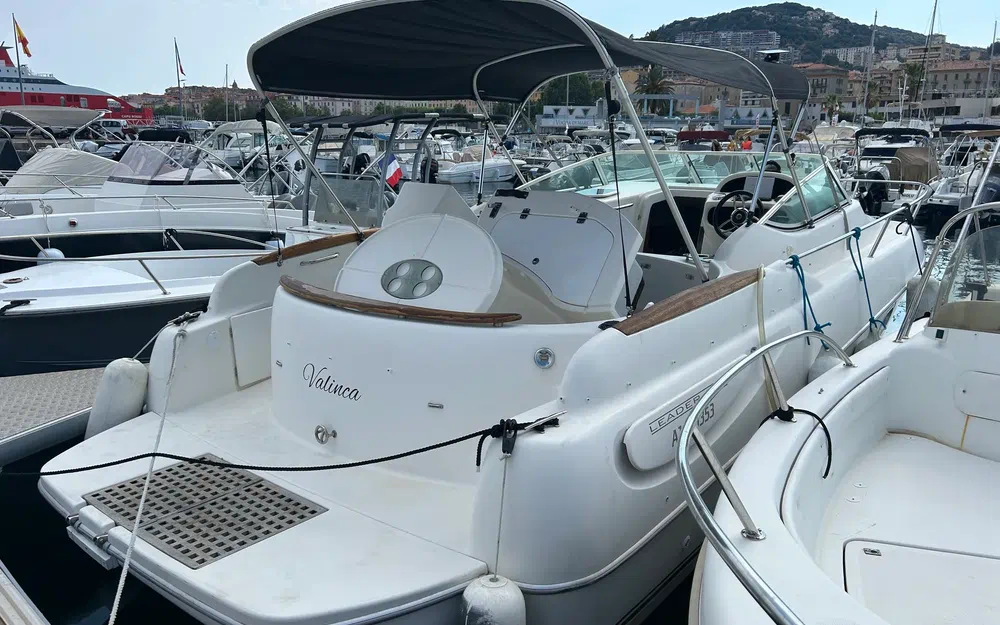 slider 14 Jeanneau Leader 805